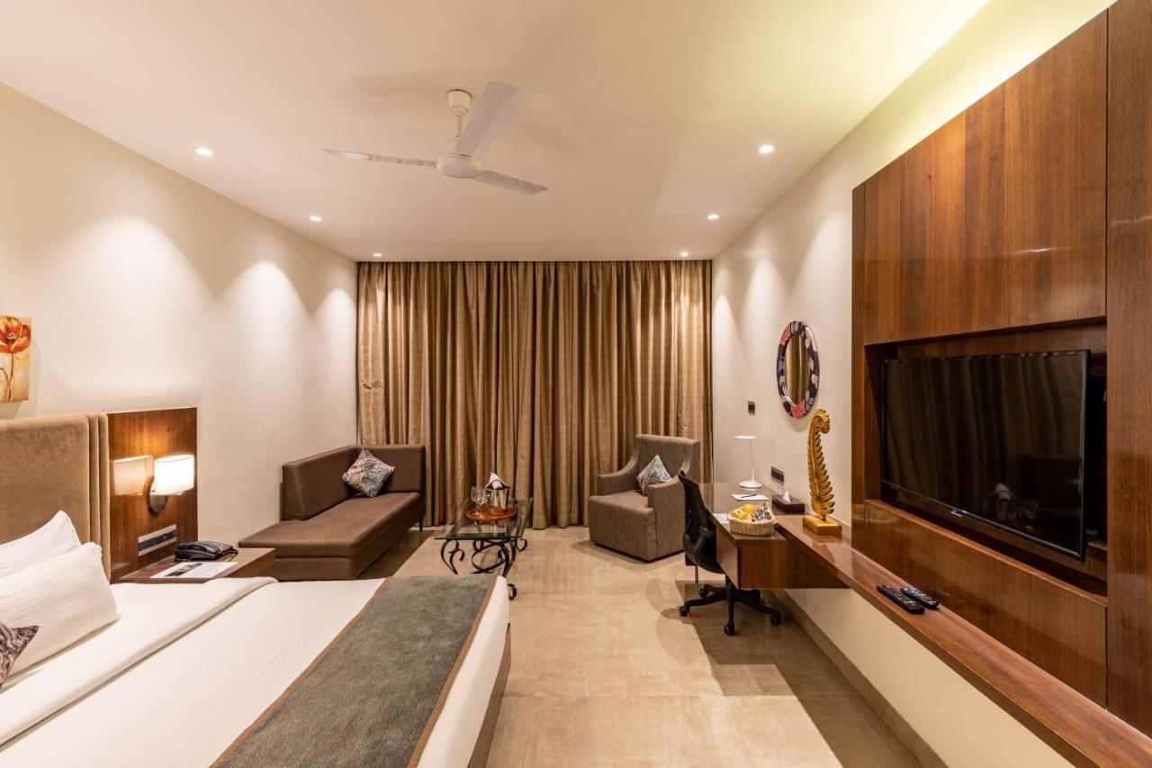 Kwality'S Motel Shiraz Bhopal Esterno foto
