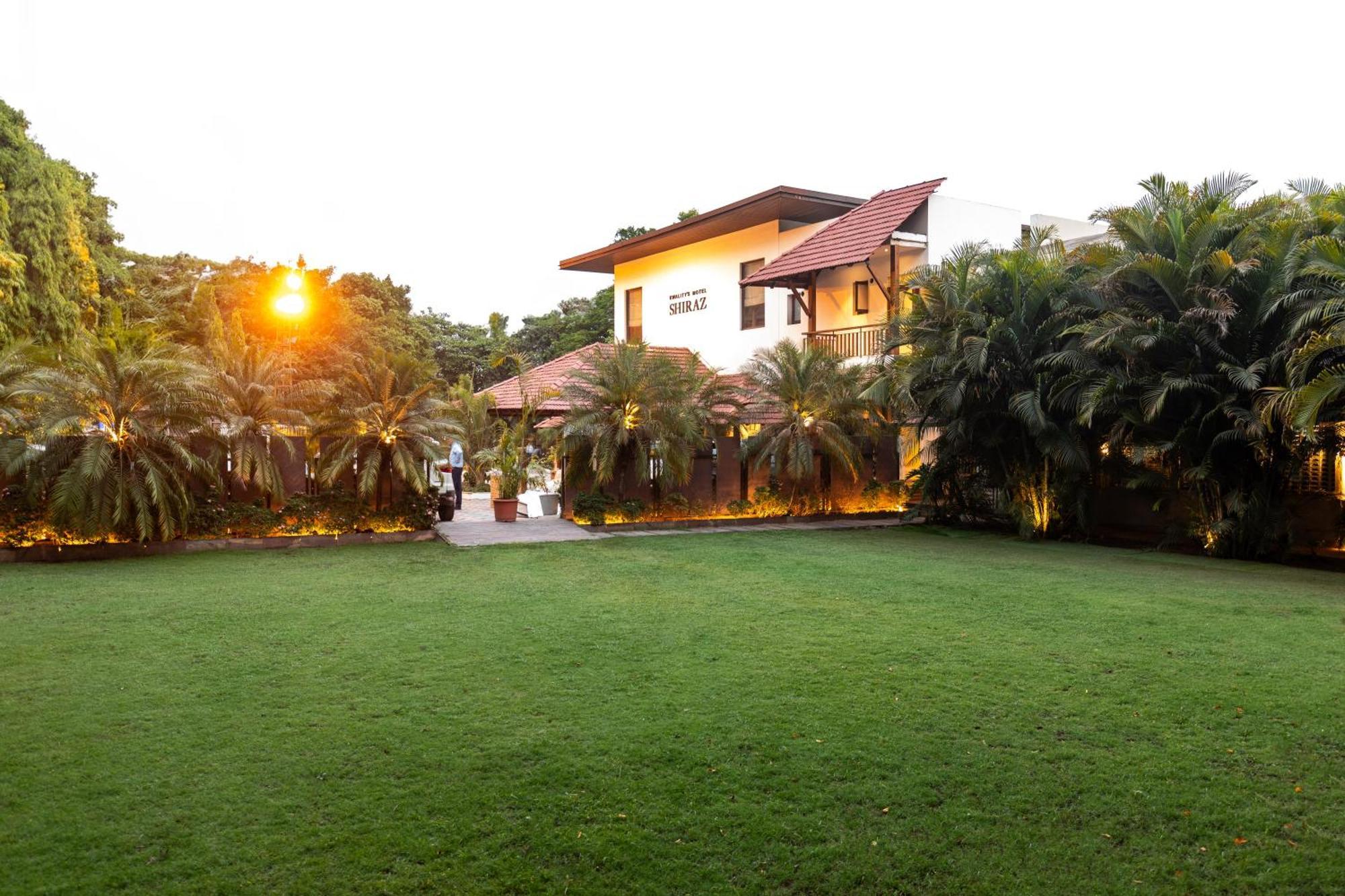 Kwality'S Motel Shiraz Bhopal Esterno foto